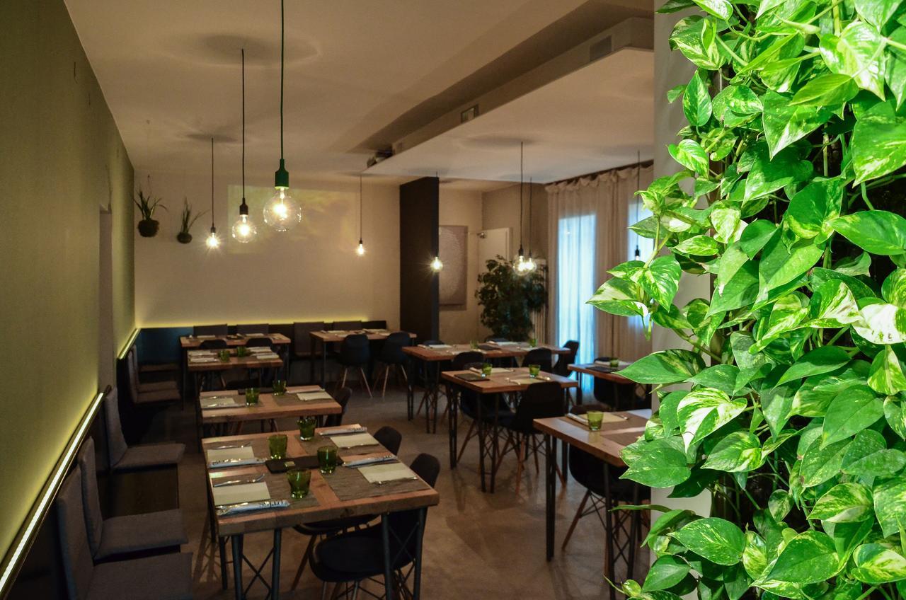 Locanda Ristorante Da Umberto Malo  Eksteriør billede